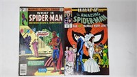 Pair of Marvel Spiderman comic books from the