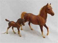 Breyer Classic Arabian stallion & foal horse