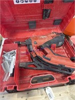 HILTI NAILER GX120 GM40, SOME NAILS, IN CASE