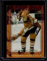 1999 Upper Deck Gretzky 33 Wayne Gretzky