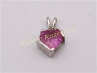 Heart Pendant 10K Gold Diamond & Pink Stone