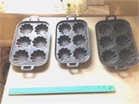 3 corn cast iron muffin pans