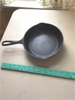 Wagner 8 inch iron skillet
