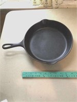 Wagner 10 in iron skillet