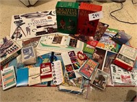 TONS OF VINTAGE LEARNING AIDS, FLASH CARDS