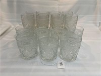 15 piece pressed glass drinking glasses