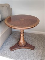 Ethan Allen Round Townhouse Table