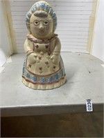 Granny cookie jar