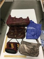 Lot of purses/hand bags