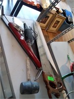 Lot with random tools, saw, rubber mallet,