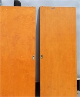 2 Hanging Closet Doors, 32" w x 78" t x 1.5"