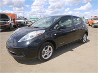 2011 Nissan Leaf Hatchback Sedan