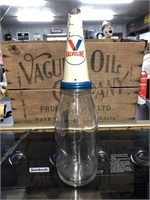 Genuine quart oil bottle & Valvoline tin top