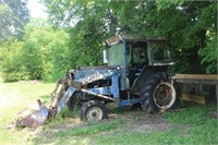 OLDER FORD FARM TRACTOR W/ BUCKET, INFO COMING