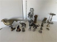 Lot: metal decor figures, misc