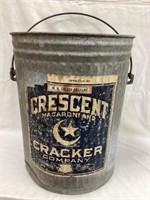 Crescent Macaroni & Cracker Co., Davenport, Iowa