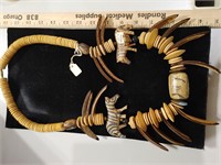 Vtg Wooden Ladies Tribal Zebra Necklace