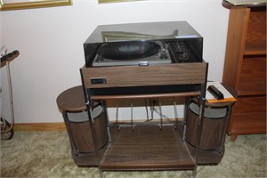 Zenith Record player on stand (works)