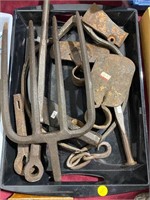LOT- FORGED METAL PIECES
