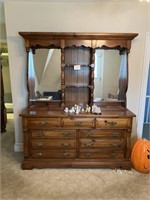Pine dresser with double mirror hutch top