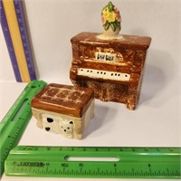 Japan Salt&Pepper Shaker piano & bench