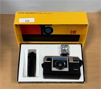 KODAK INSTAMATIC X-15 COLOR CAMERA IN BOX