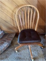 Swivel Oak Chair