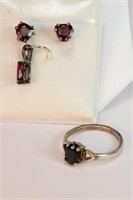 1.7ct Garnet Earrings, Pendant, & Ring Set