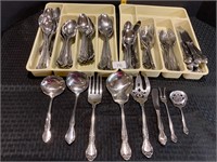 Lyon International Stainless Flatware Set