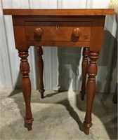 Cherry Campbellsville Single Drawer Lamp Table