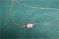 Vintage Necklace w/flower