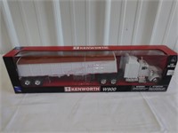 1/43 Scale Kenworth W900 Semi & Grain Trailer