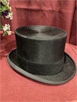 BLACK TOP HAT