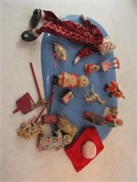 Toy Miniatures Dust Pan, Mop, Vacuum, Horse