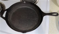 Lodge Cast Iron Skillet Frying Pan 8SK
