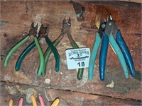 Wire snips