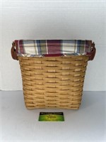 Longaberger basket with handles and Plaid Liner