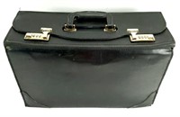 Valise à combinaison #622, 18"x7"x12" de haut