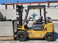 Caterpillar GP25 5,000lb Forklift
