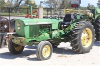 JOHN DEERE 2020 TRACTOR