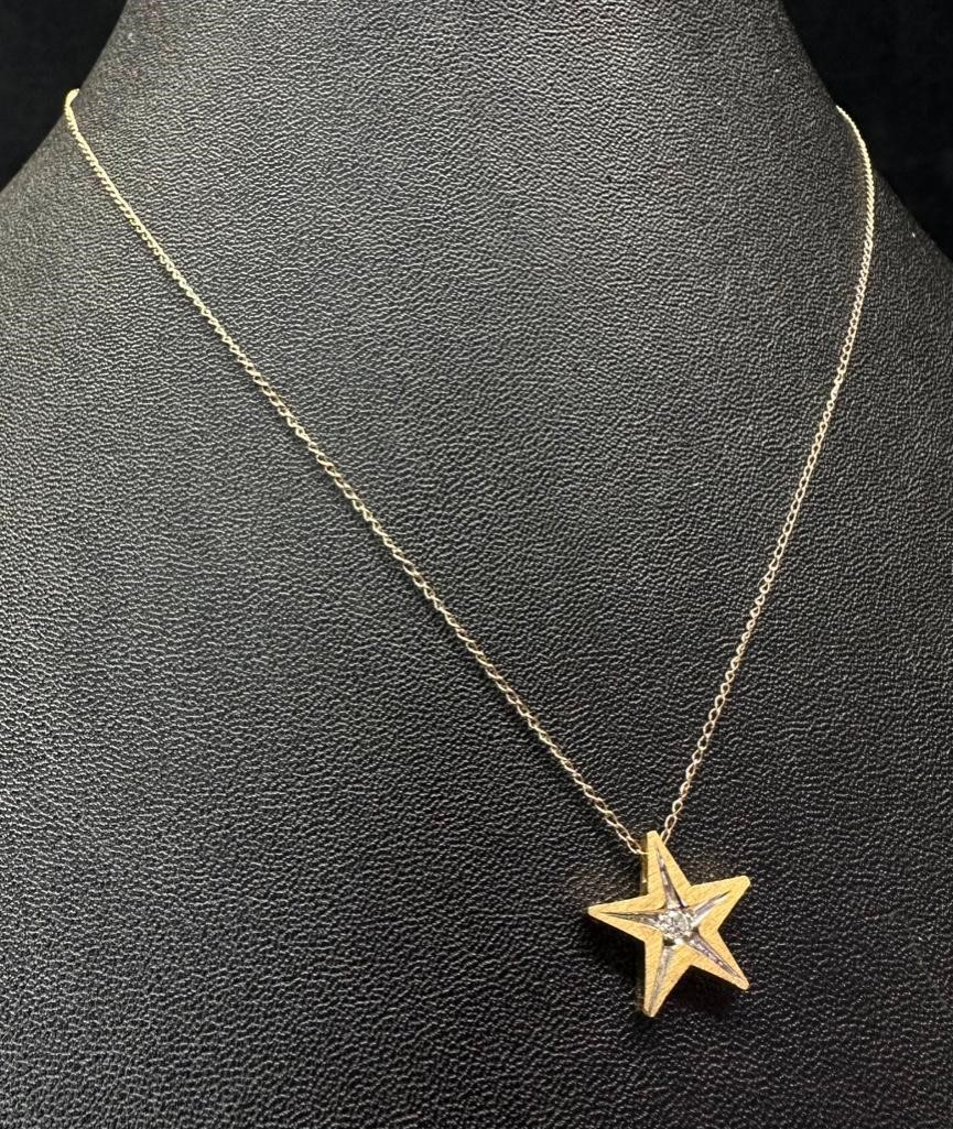 14k Gold Diamond Star Necklace