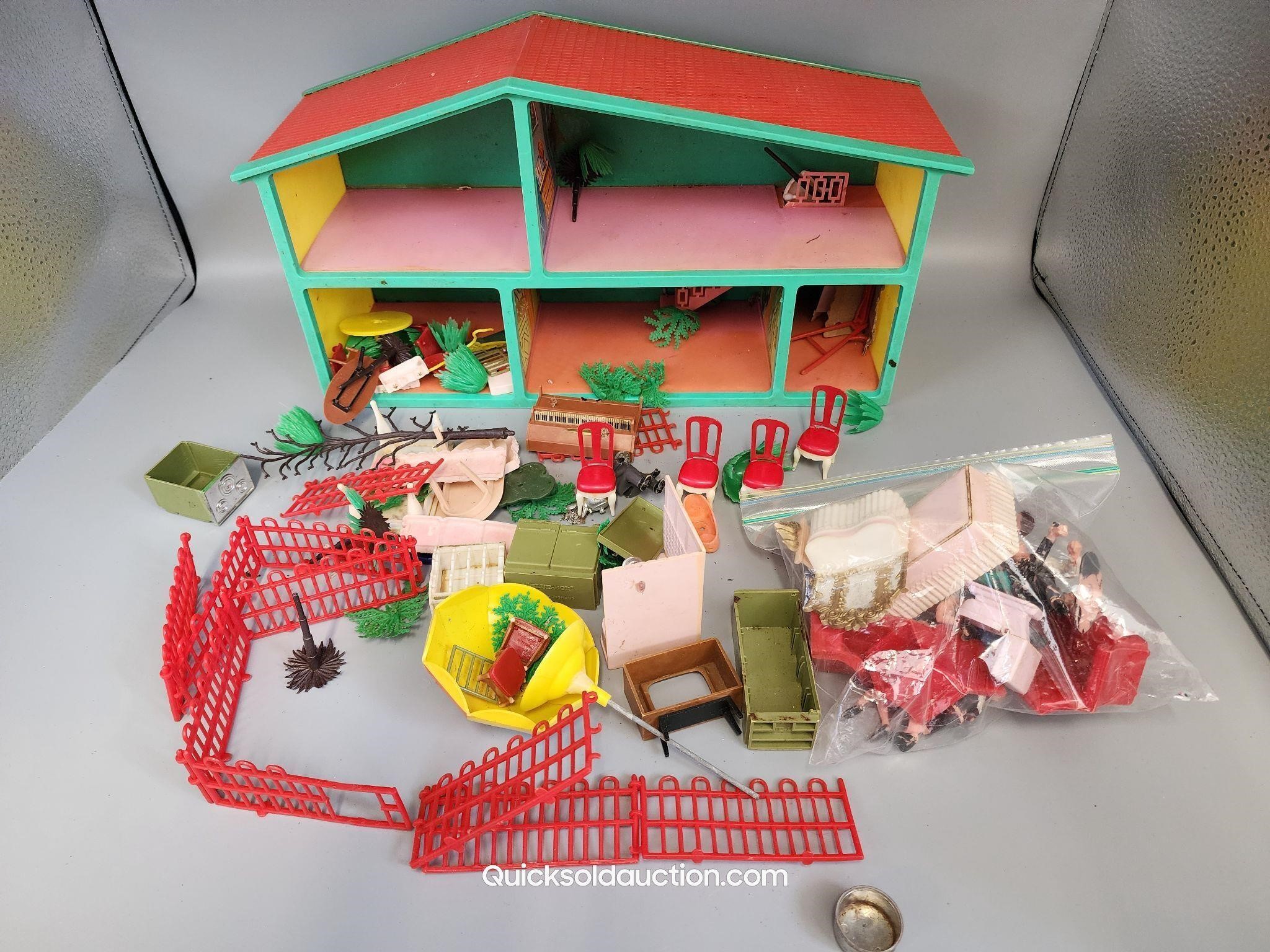 Plastic Playhouse & Accessories