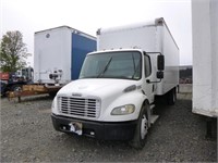 2005 Freightliner Business Class 24' S/A Box Truck