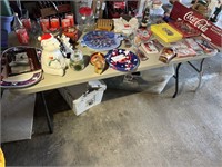 LARGE LOT OF COCA-COLA COLLECTIBLES