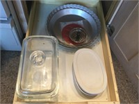 Pyrex baking dish with lid, glass pyrex pie dish,