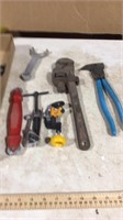 NIPPERS PIPE WRENCH KNIVES & MORE