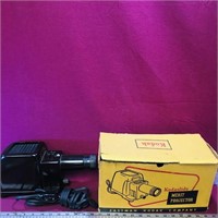 Kodak Slide Merit Projector & Box (Vintage)