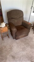 LA-Z-BOY RECLINER, CABINET TABLE, FLOOR LAMP