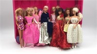 Barbie Rolling Suitcase W/ 8 Barbie Dolls In