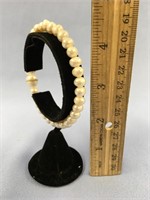 Pearl and rhinestone stretch bracelet   (2)